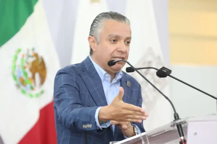 Puedes pagar el refrendo vehicular 2026 en cuestión de minutos: Luis Navarro
