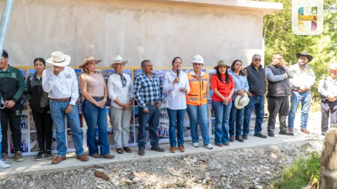 La presidenta Municipal de Hidalgo, Jeovana Alcántar inauguró el tanque de almacenamiento de agua potable en la Tenencia de Pucuato