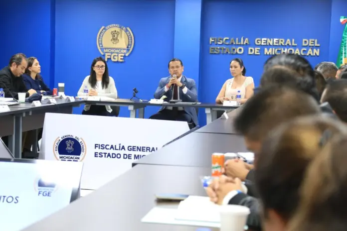 Autogobiernos aliados de la FGE en la atención de delitos, afirma Torres Piña