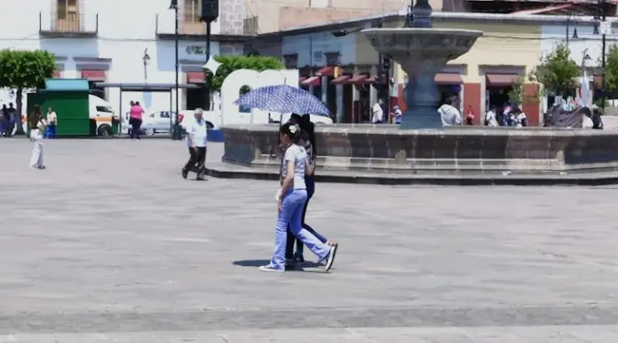Sol implacable en Morelia; el calor no da tregua