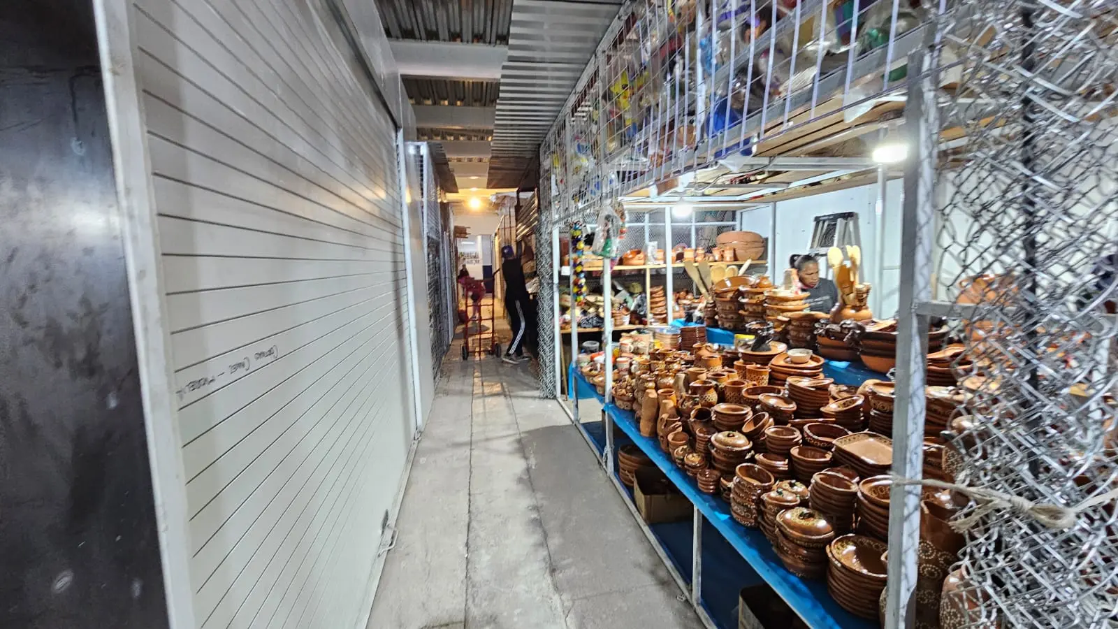 Más de 140 comerciantes regresan al Mercado Independencia tras casi tres años del incendio Más de 140 comerciantes regresan al Mercado Independencia tras casi tres años del incendio