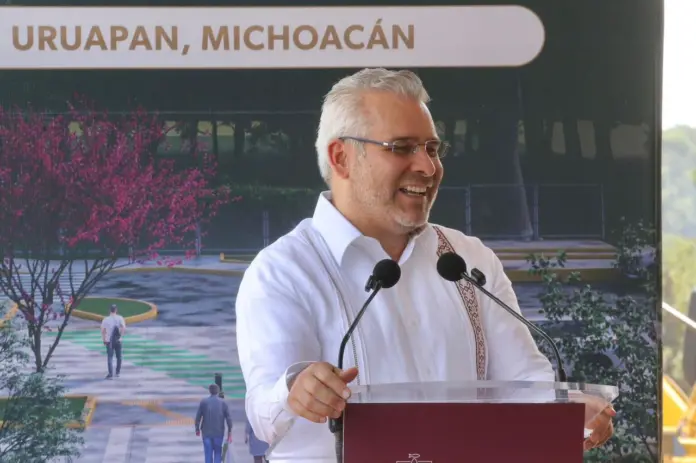 Arranca Bedolla tercera etapa de la rehabilitación del Paseo de la Revolución en Uruapan