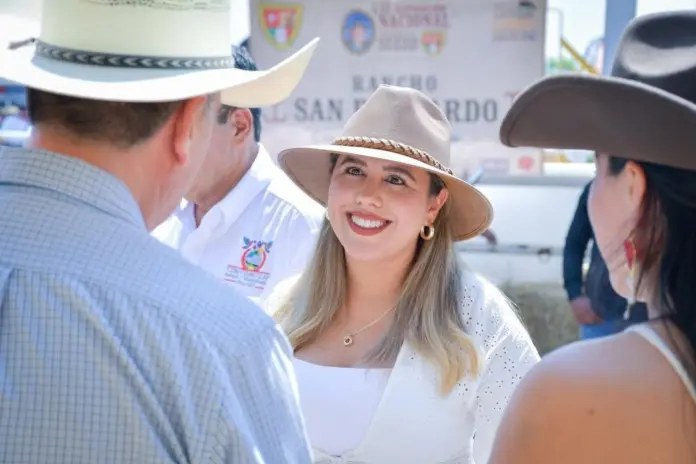 Dayana Pérez Mendoza impulsa apoyos para ganaderos de Salvador Escalante en la Expo Ganadera Michoacán 2026
