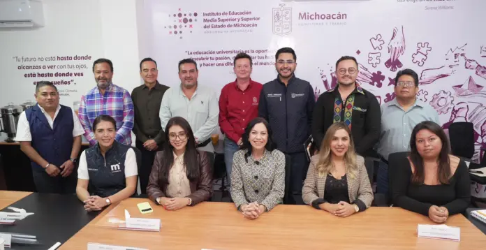 Bachillerato Nacional Margarita Maza llegará a 11 municipios de Michoacán