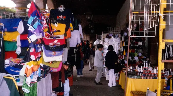 Alfonso Guerrero destaca papel de comerciantes en transformación del Centro Histórico