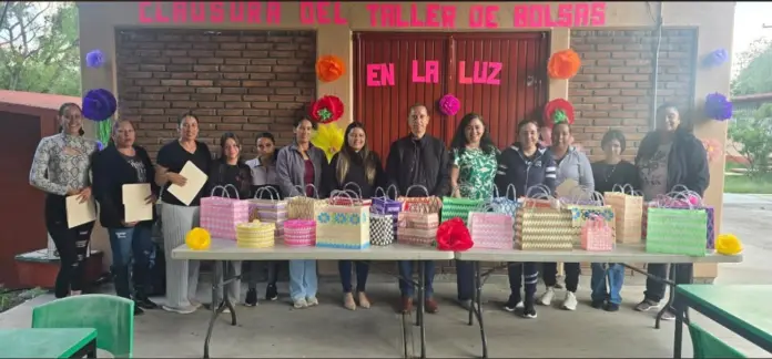 Con éxito concluye taller de fabricación de bolsas artesanales en La Luz: Julio César Conejo Alejos