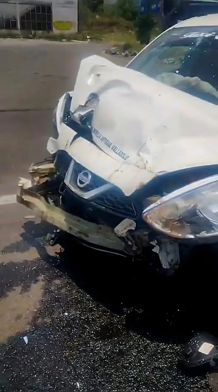 Brutal choque deja dos heridos en Morelia