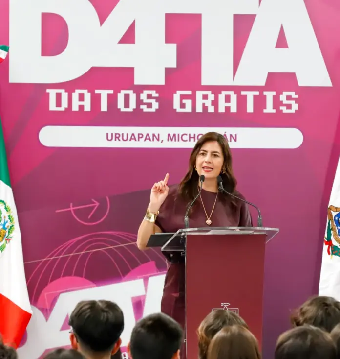 Gabriela Molina impulsa educación con tecnología e innovación