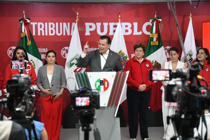 Regidores de Apatzingán denuncian 