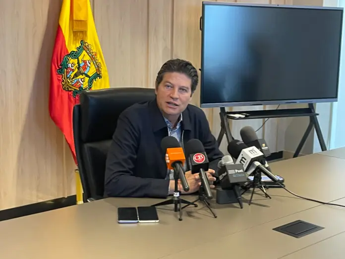 Alfonso Martínez no confía en el registro de líneas telefónicas