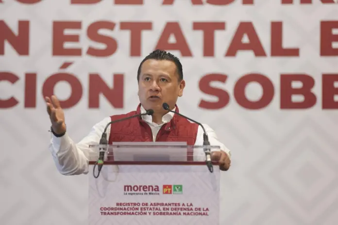 Es Torres Piña, formaliza su registro como aspirante a Coordinador Estatal en Defensa de la Transformación y la Soberanía Nacional en Michoacán