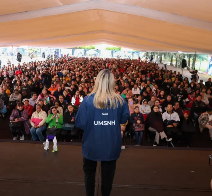 UMSNH HABILITARÁ ESPACIO PARA MADRES, PADRES Y FAMILIARES DE ASPIRANTES A INGRESAR A LA INSTITUCIÓN
